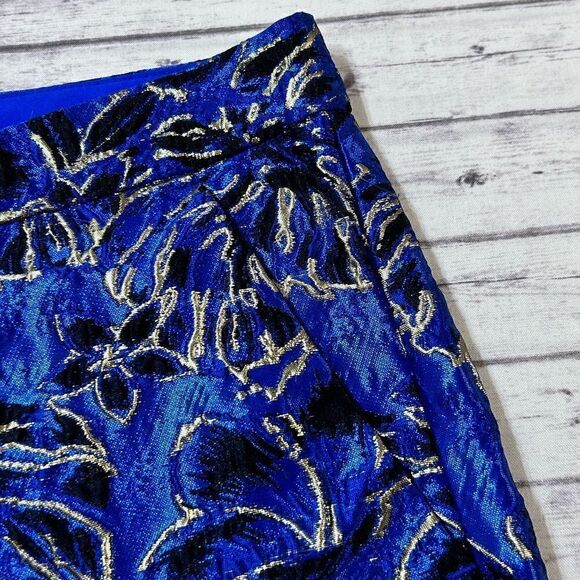 Lilly Pulitzer Callahan High Rise Shorts Twilight Floral Brocade - Picture 6 of 10